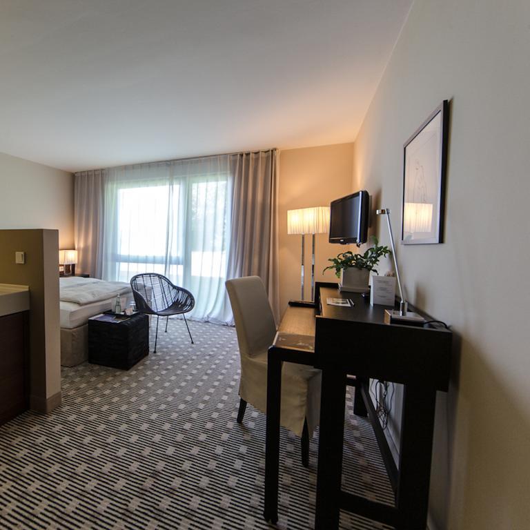 Seehotel Ketsch Schwetzingen Esterno foto